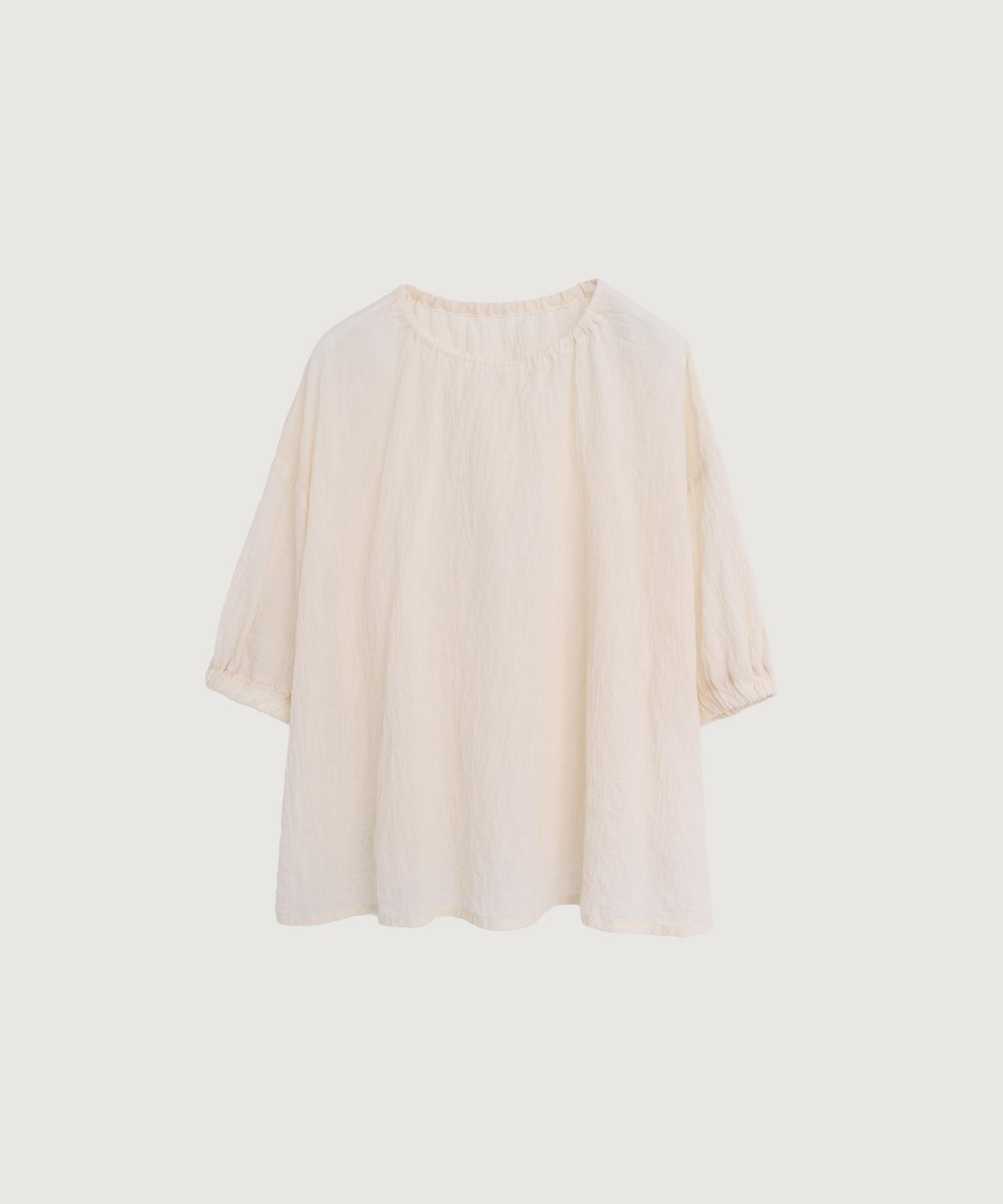 Tシャツみたいなブラウス(キナリ-F)