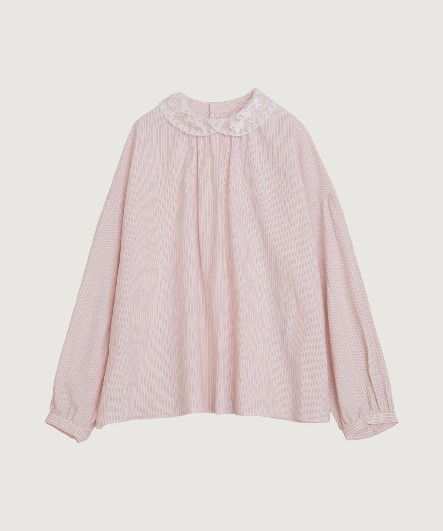 【予約販売】いちごのコード刺繍　重なる襟ブラウス(ピンク-F)