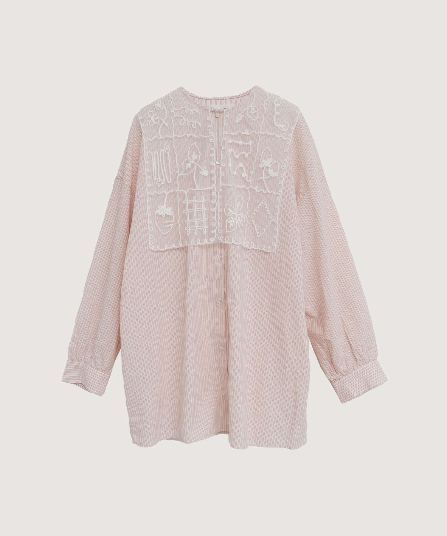 【予約販売】いちごコード刺繍　しかく襟チュニックブラウス