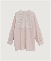 【予約販売】いちごコード刺繍　しかく襟チュニックブラウス(ピンク-F)