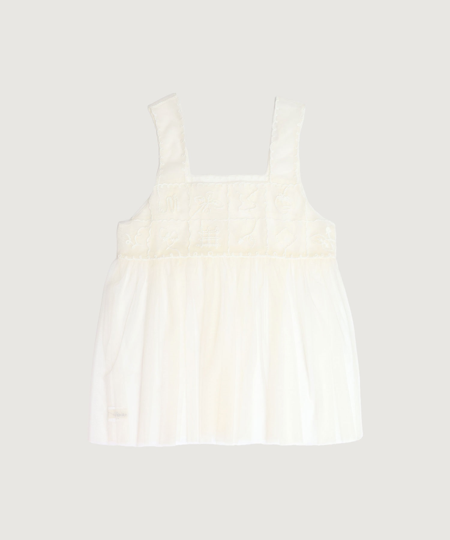 【予約販売】いちごのコード刺繍　重ねるチュールブラウス(キナリ-F)