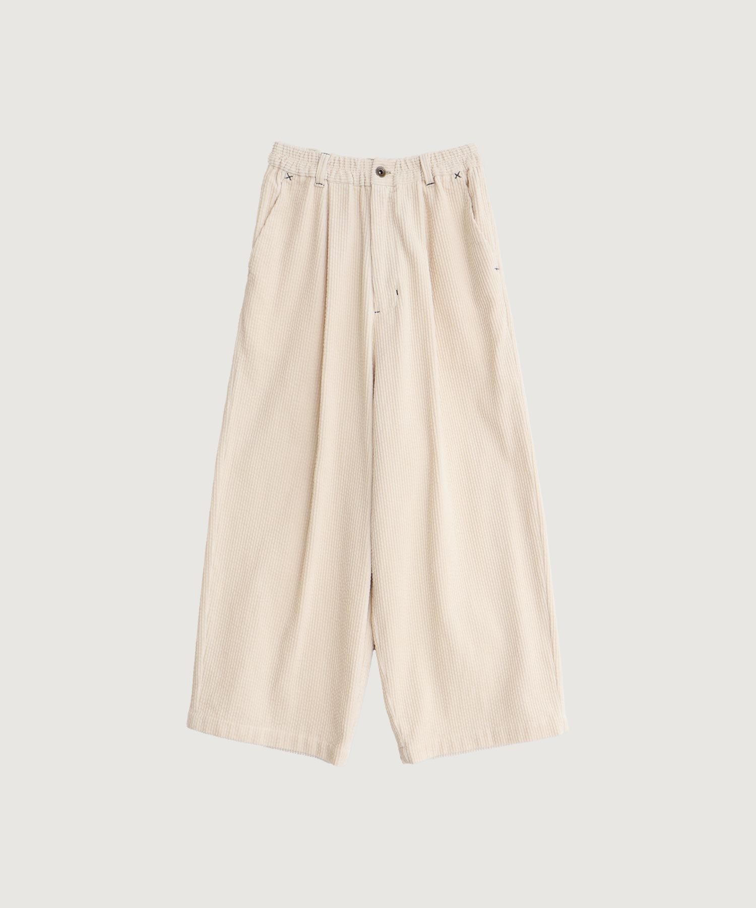 6Wコーデュロイ　ちょいまるパンツ