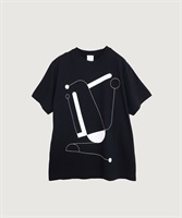 iki × ikki kobayashi プリント Ｔシャツ(クロ-F)