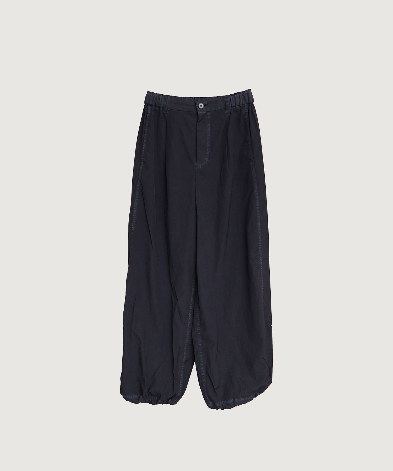 【予約販売】コットンナイロンタイプライター顔料染め Ｗステッチドロスト パンツ(クロ-F)