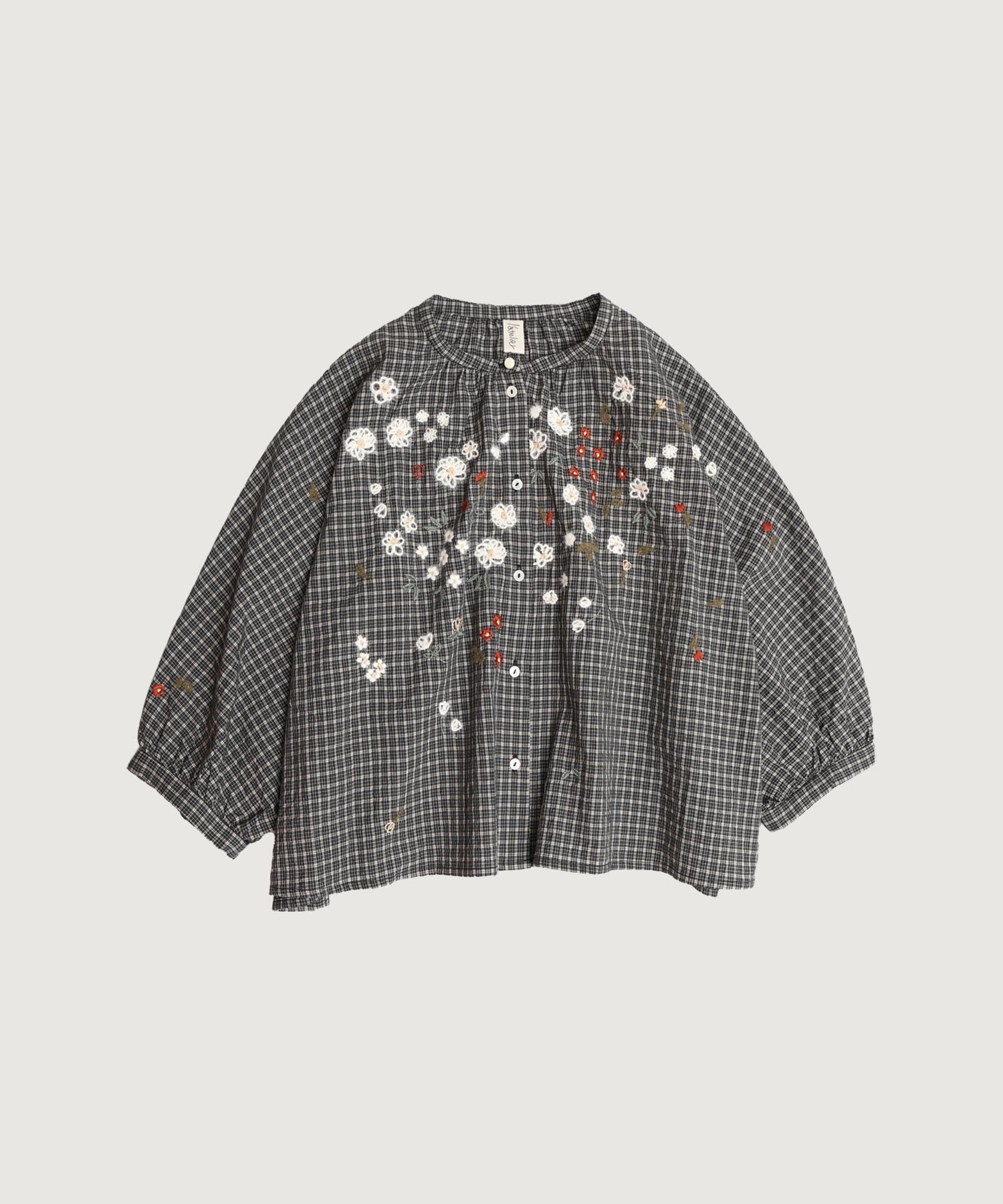 【予約販売】お花スケッチ ファー刺繍ブラウス