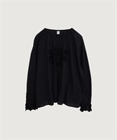 handcraft　かぎ針お花のついたTブラウス(クロ-F)