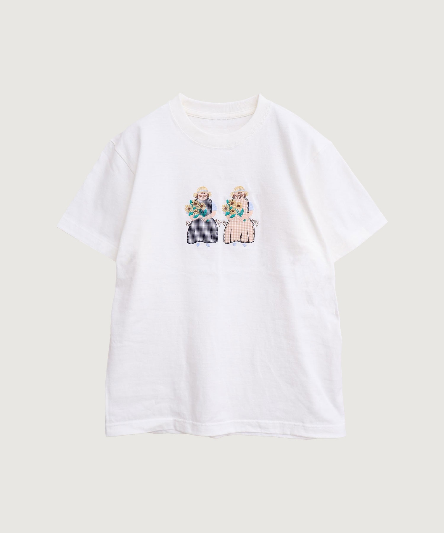 【予約販売】ひまわりおばあちゃん　アップリケ刺繍Tシャツ(シロ-F)