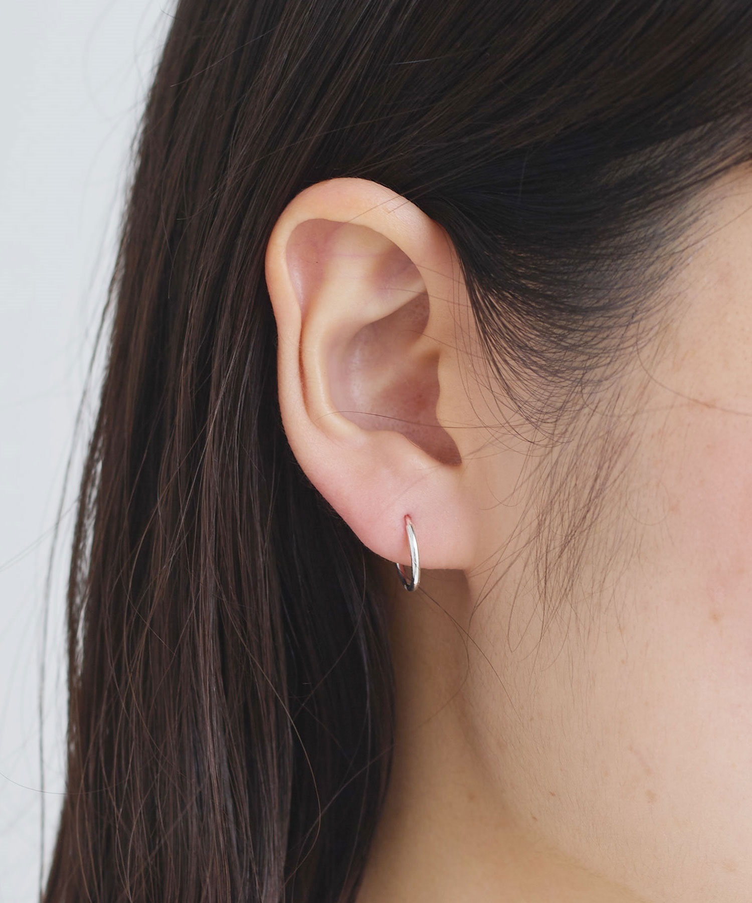 ゴールド Fロゴ ピアス片耳用 ゴールド Fロゴ ピアス片耳用 ゴールド Fロゴ ピアス片耳用