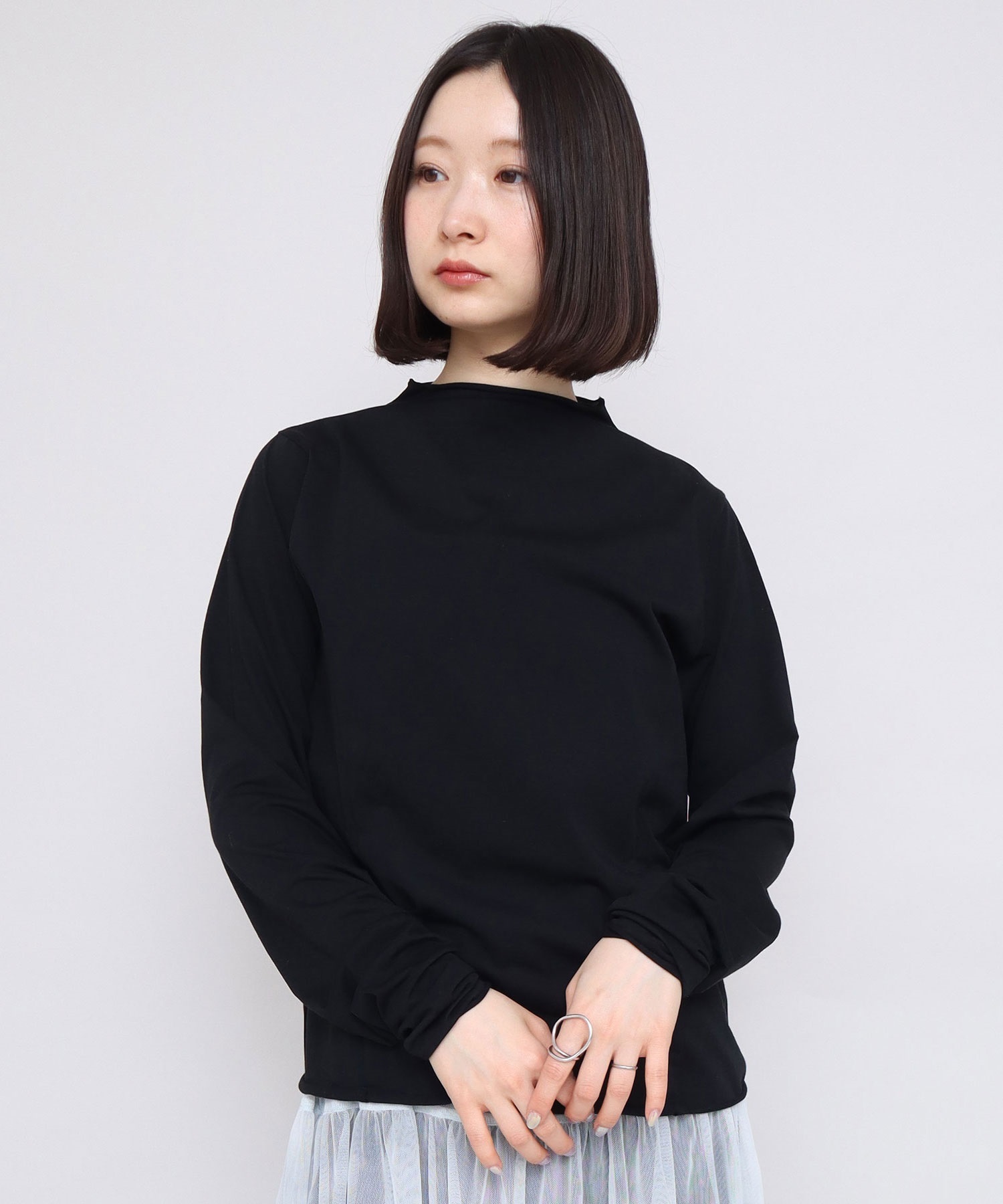新品タグ付き　iki ナイロンコットン天竺ハーフネックプルオーバー2色セット 商品詳細ページ