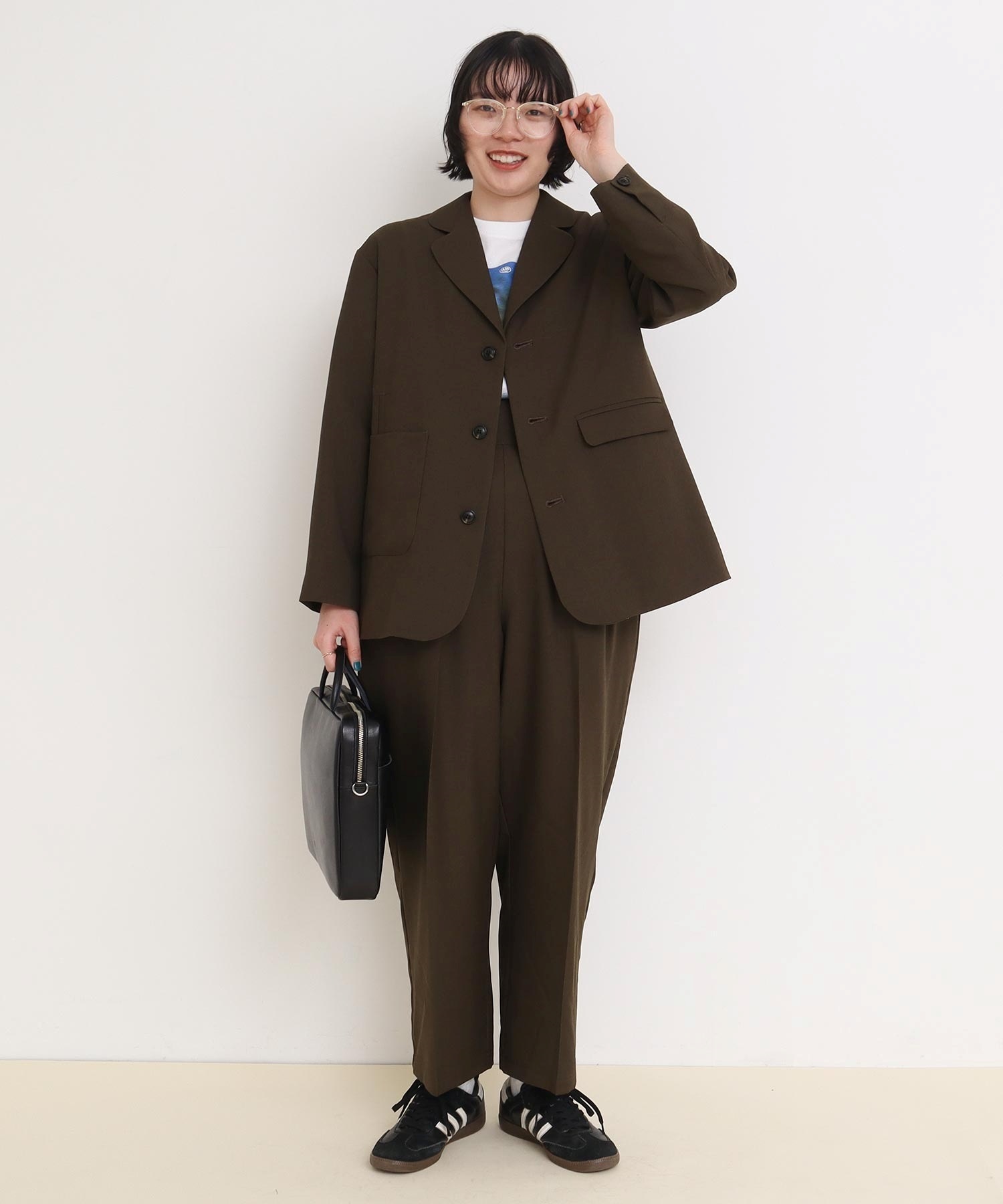 【美品】レッドイヤー　ブルゾン　シルクネップ　シワ加工　茶色　M　23SS　希少 LIUGOO 本革 ノーカラーVネックシングルジャケット レディース